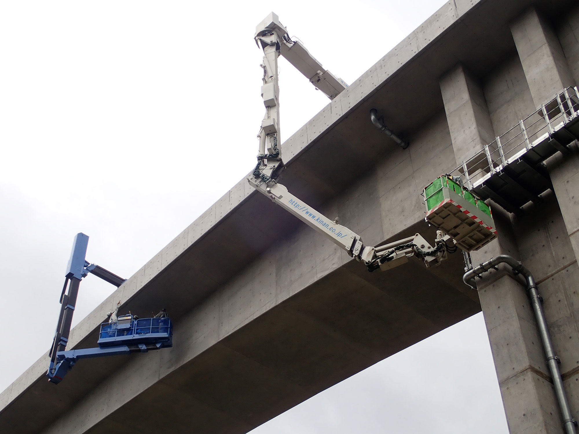 東海北陸自動車道 初期点検業務