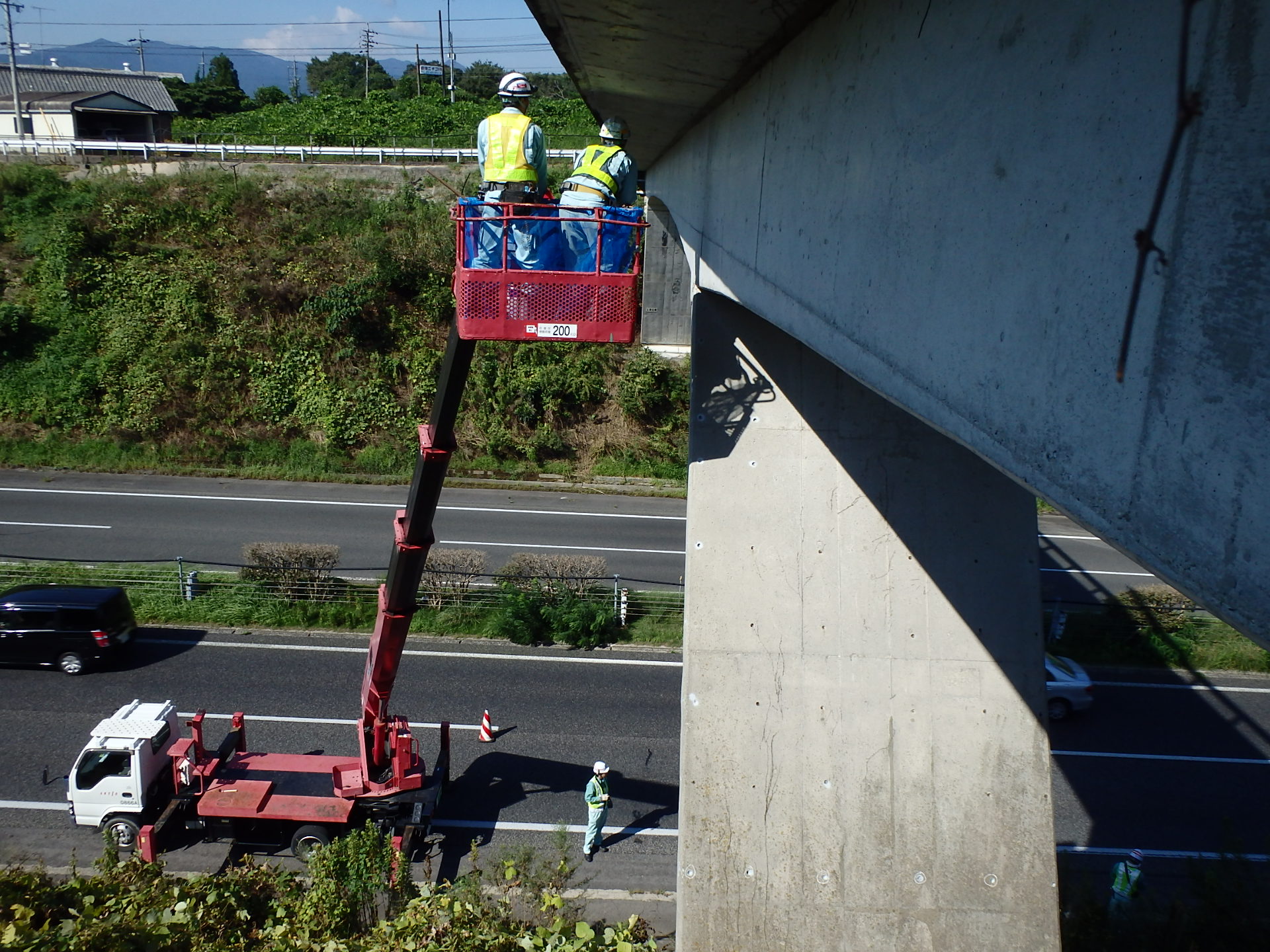 平成26年度道路保全調査業務　津管内亀山市管理跨道橋点検業務