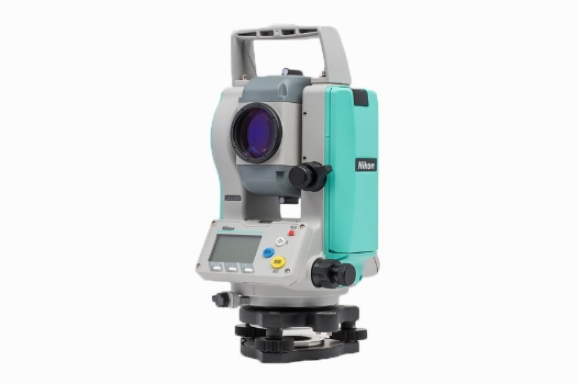 18ニコンシンプルトータルステーション　NST-C3